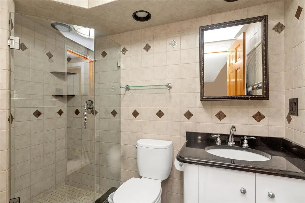 57 Cheslan Court Oceanside NY 11572