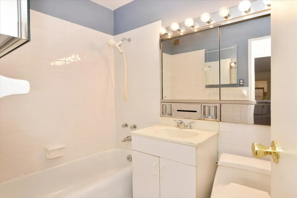 110-11 Queens Boulevard Forest Hills NY 11375