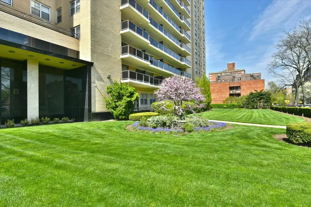 110-11 Queens Boulevard Forest Hills NY 11375