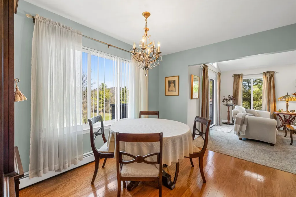 100 Marian Court Warwick NY 10990