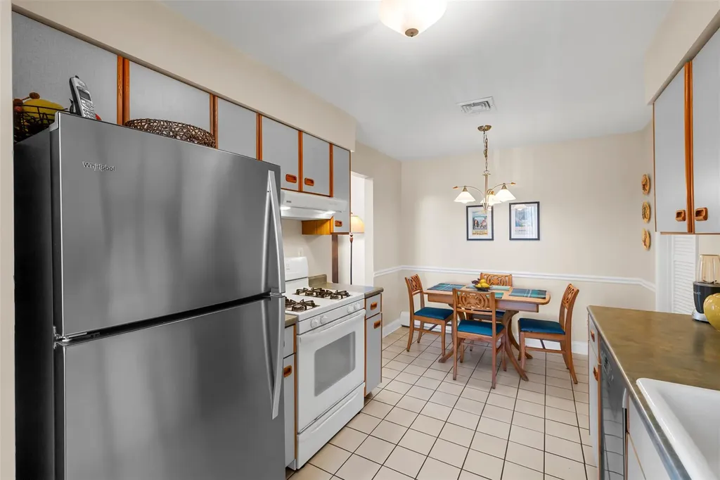 100 Marian Court Warwick NY 10990