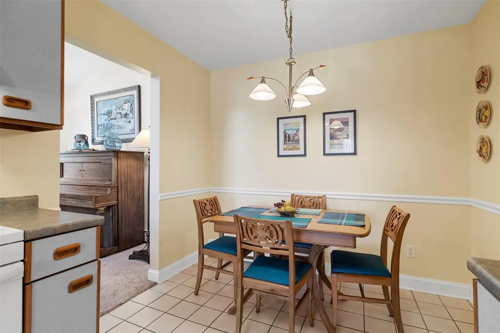 100 Marian Court Warwick NY 10990