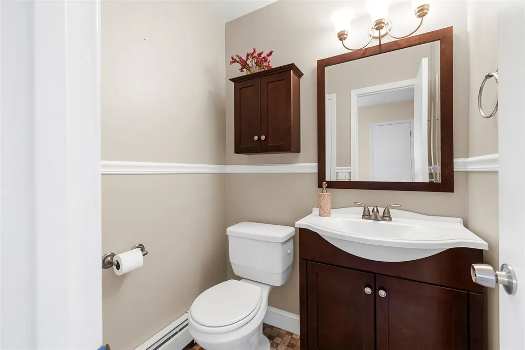 100 Marian Court Warwick NY 10990