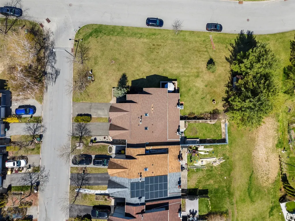 100 Marian Court Warwick NY 10990