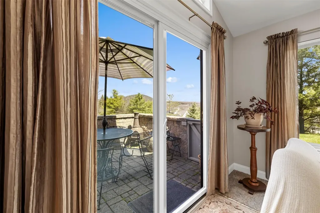 100 Marian Court Warwick NY 10990