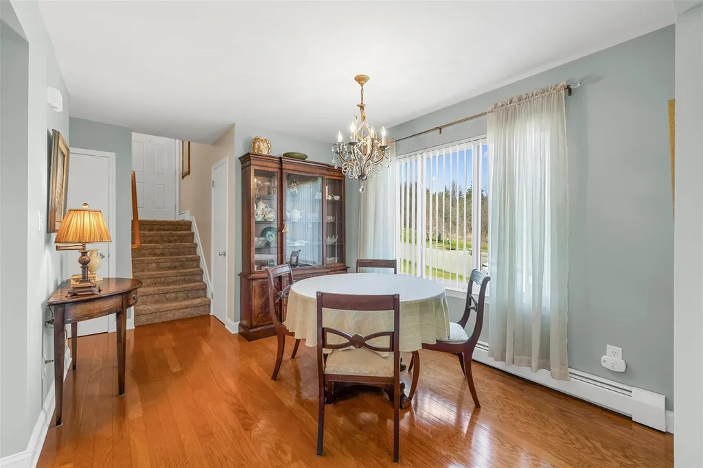 100 Marian Court Warwick NY 10990