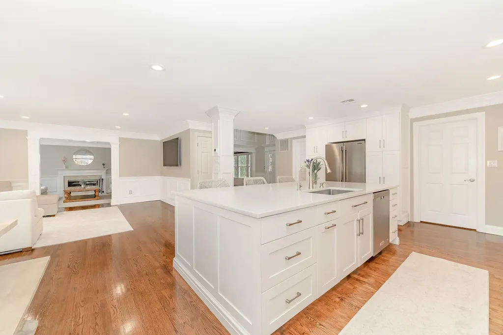 14 Franciscan Lane Smithtown NY 11787