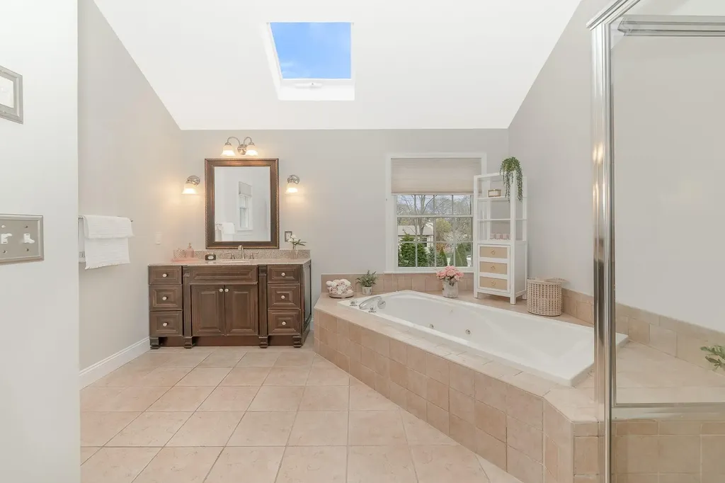 14 Franciscan Lane Smithtown NY 11787