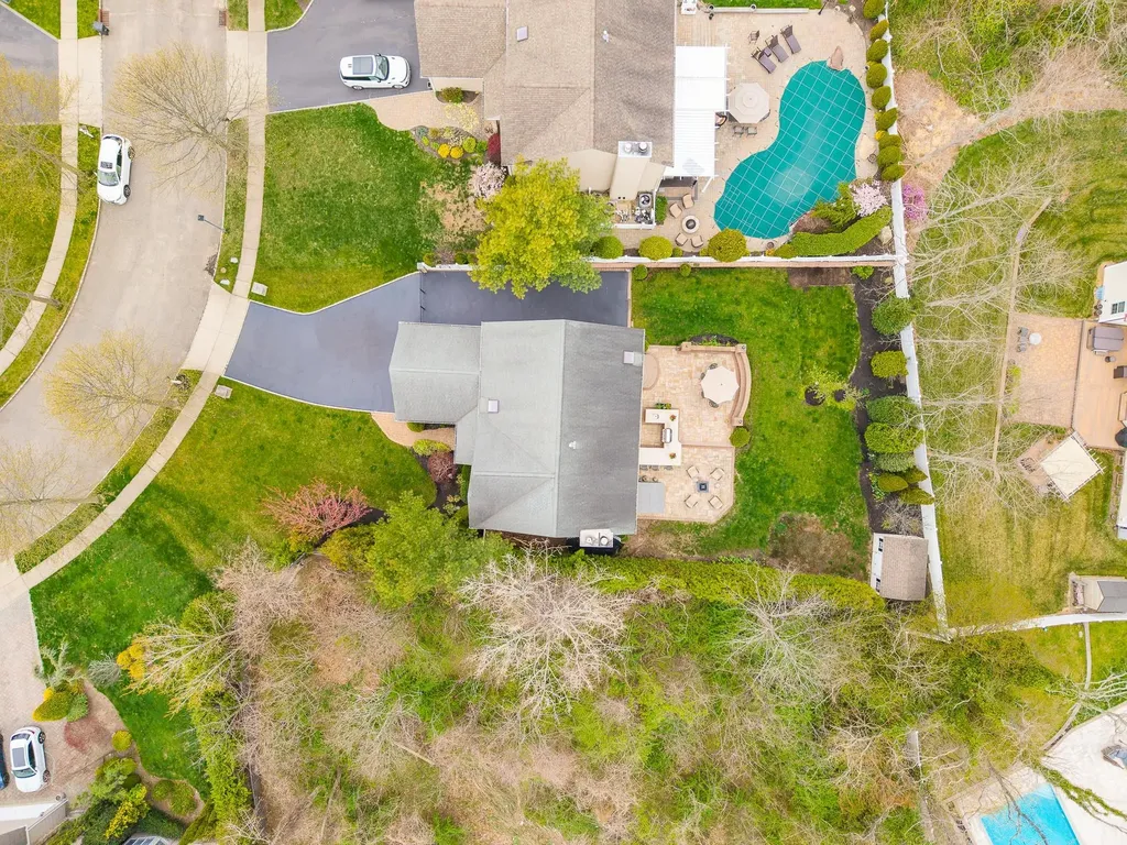 14 Franciscan Lane Smithtown NY 11787
