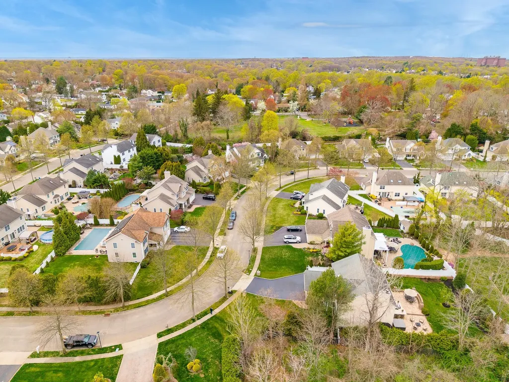 14 Franciscan Lane Smithtown NY 11787