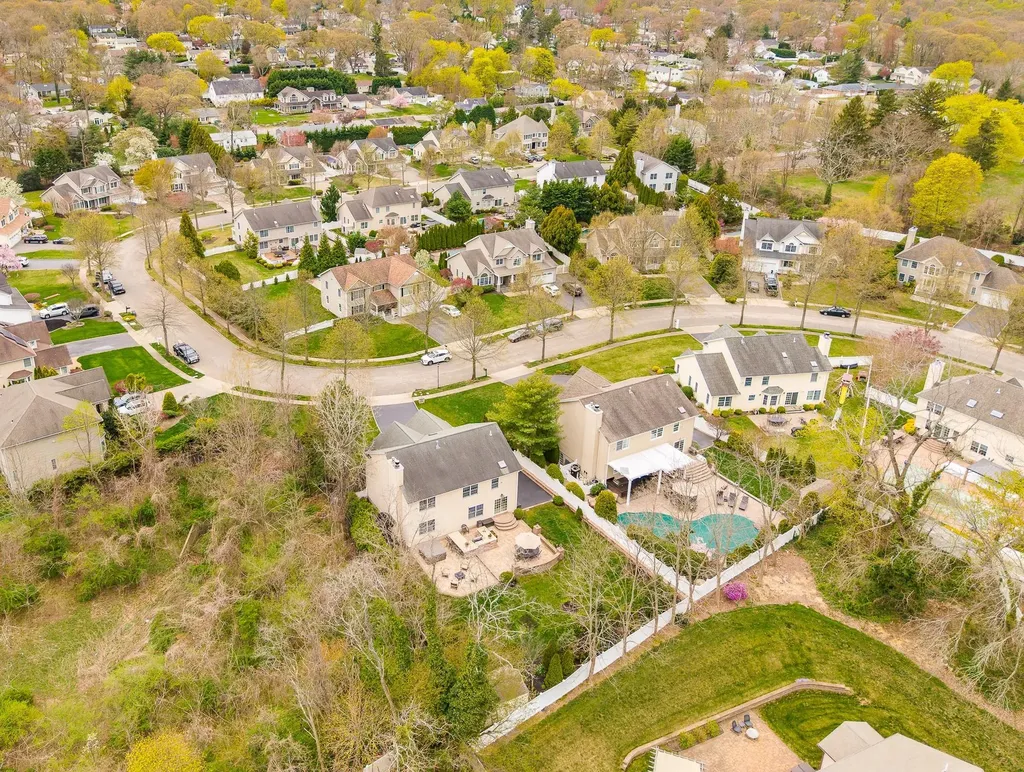 14 Franciscan Lane Smithtown NY 11787