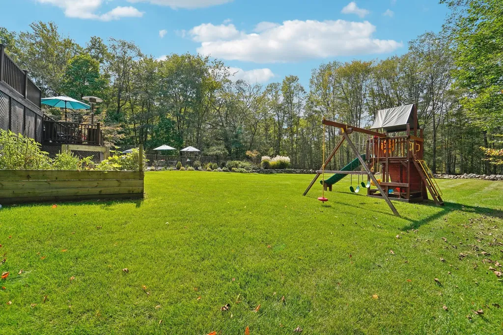 5 Camberra Drive Suffern NY 10901