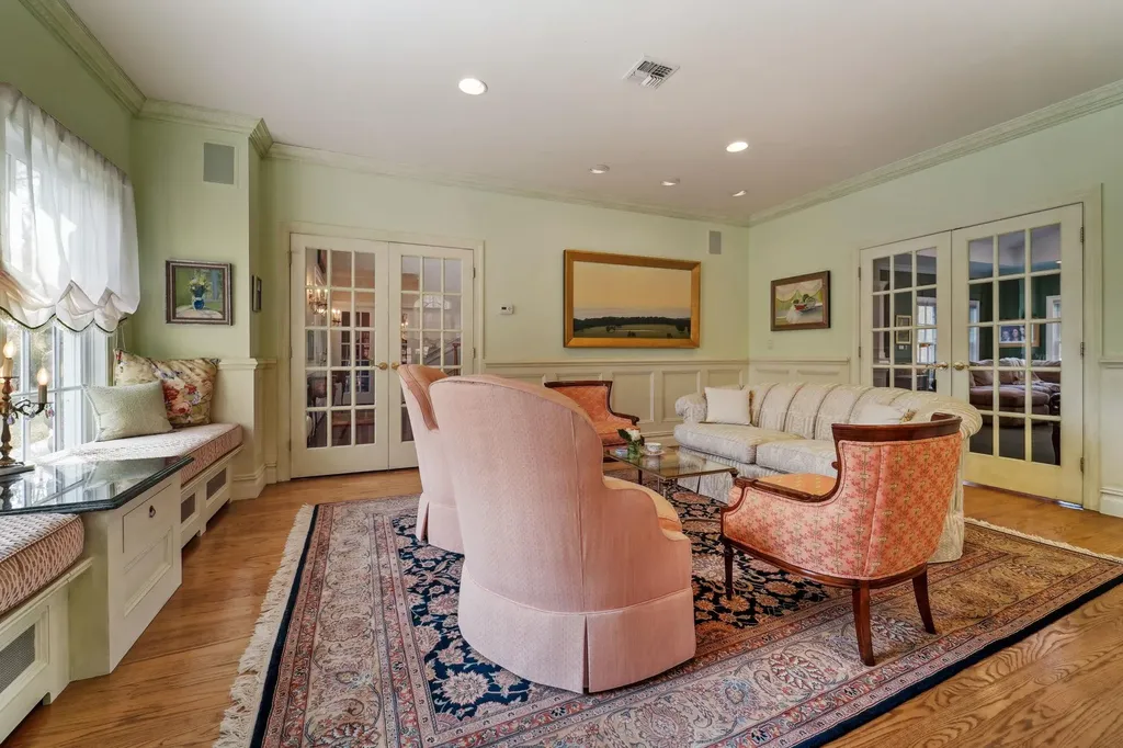 5 Camberra Drive Suffern NY 10901