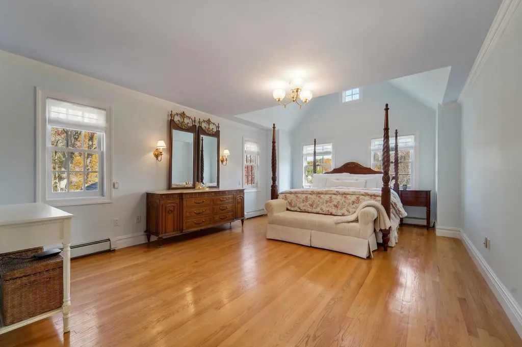 5 Camberra Drive Suffern NY 10901
