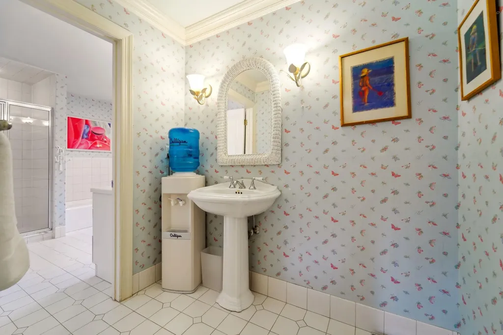 5 Camberra Drive Suffern NY 10901