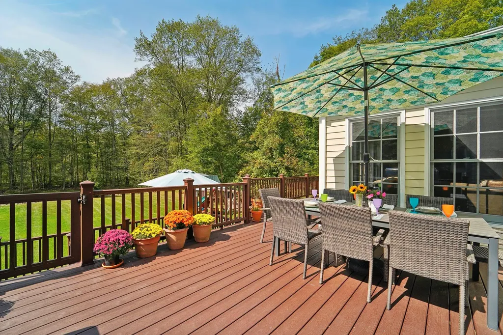 5 Camberra Drive Suffern NY 10901