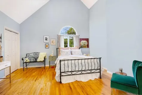 25 Springhurst Park Dobbs Ferry NY 10522