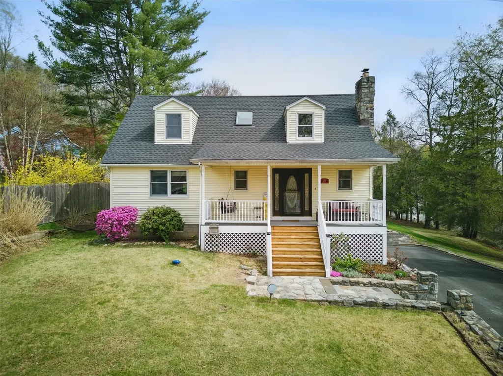 26 Ticonderoga Road Carmel NY 10512
