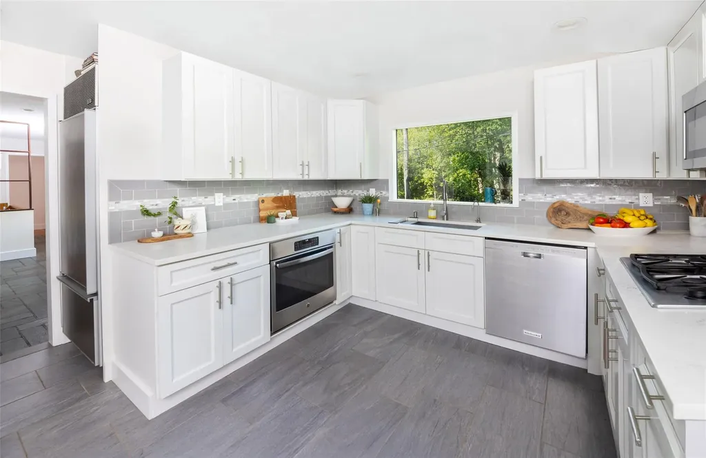 80 Colonial Avenue Dobbs Ferry NY 10522