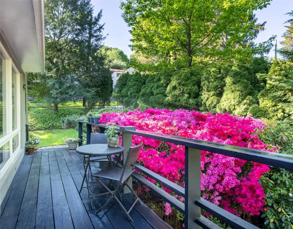 80 Colonial Avenue Dobbs Ferry NY 10522