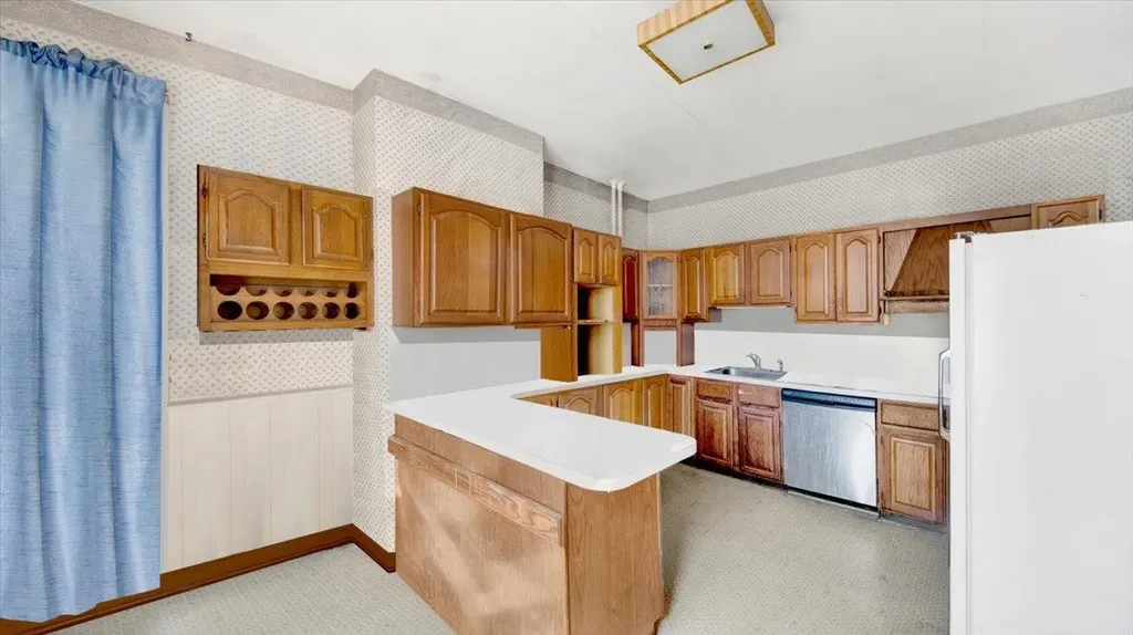 56 Hooker Avenue Poughkeepsie NY 12601