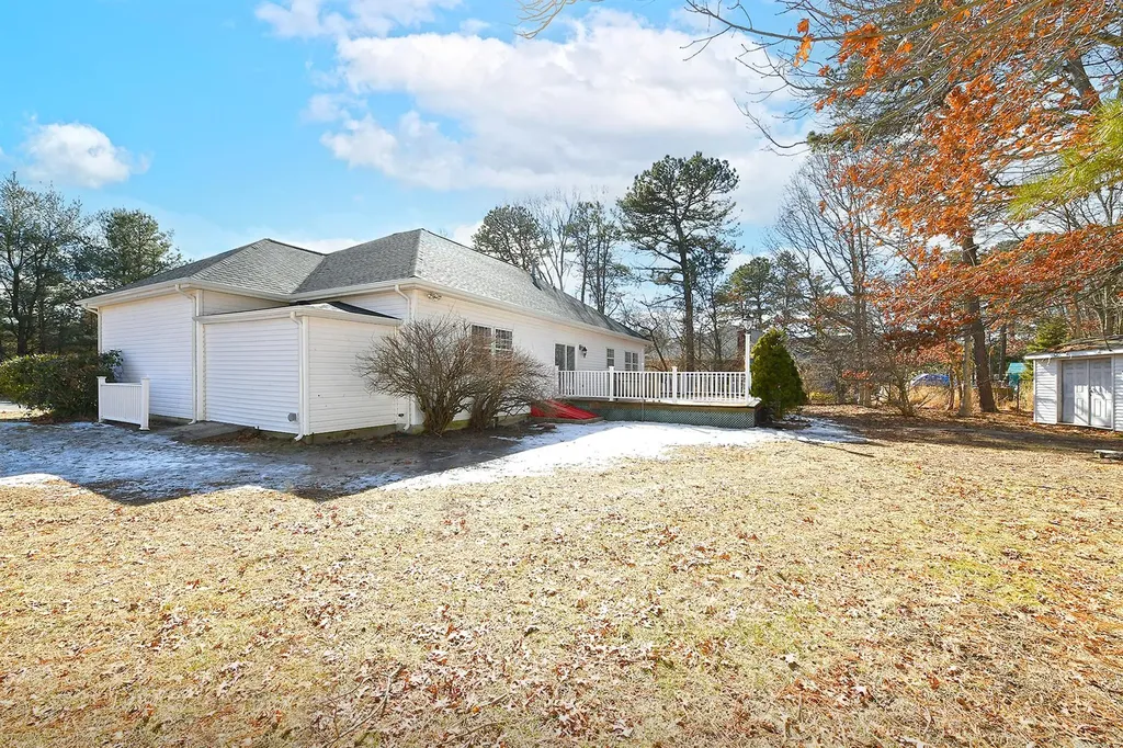 26 Timber Ridge Drive Coram NY 11727