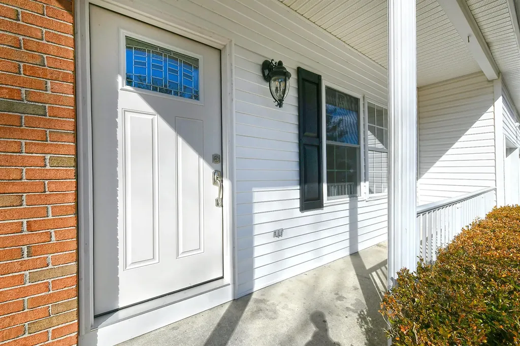 26 Timber Ridge Drive Coram NY 11727