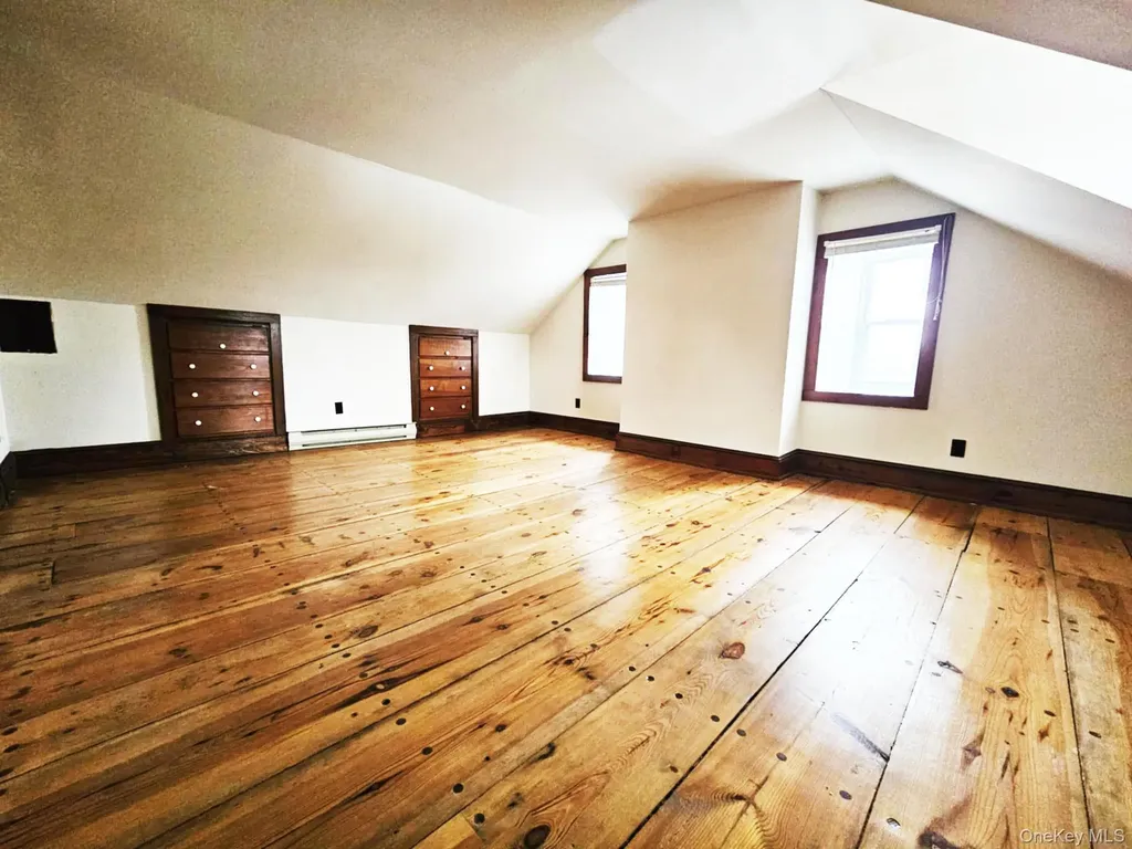 274 Fingar Road Hudson NY 12534