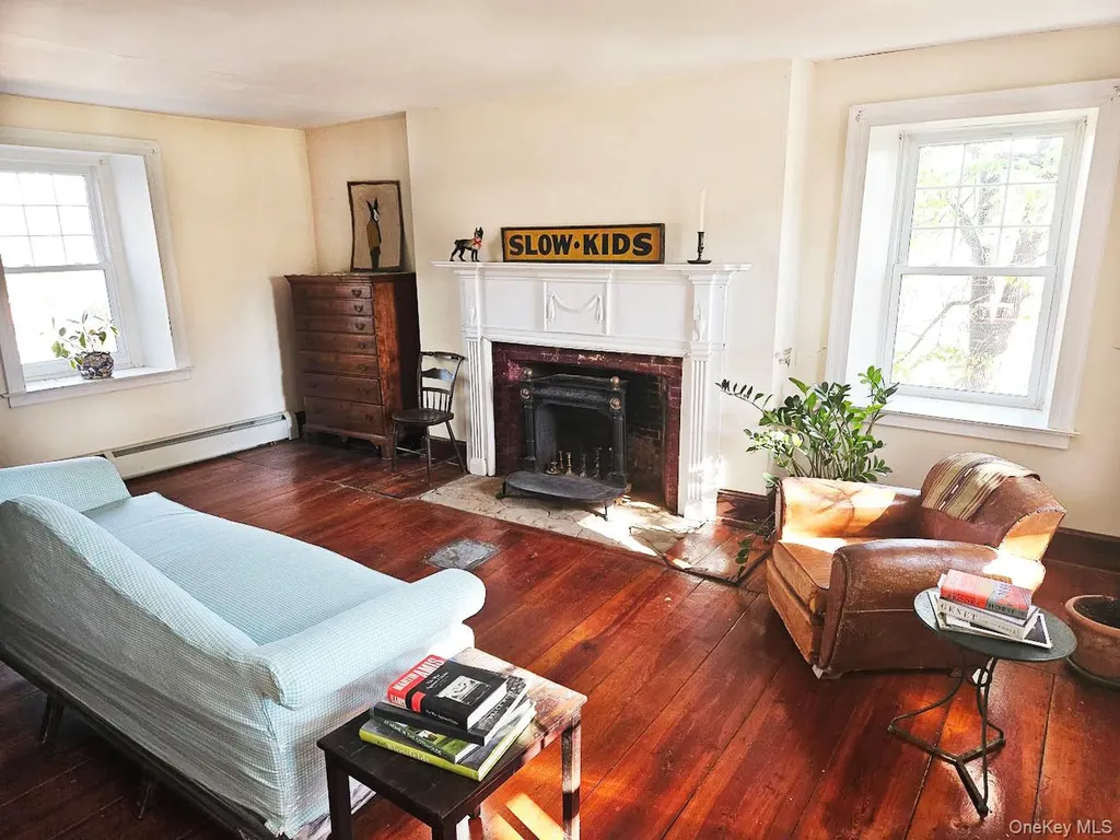 274 Fingar Road Hudson NY 12534