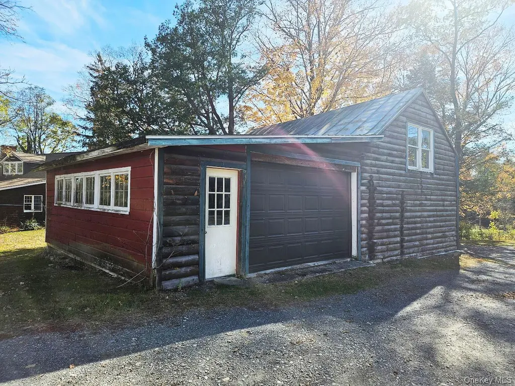 274 Fingar Road Hudson NY 12534