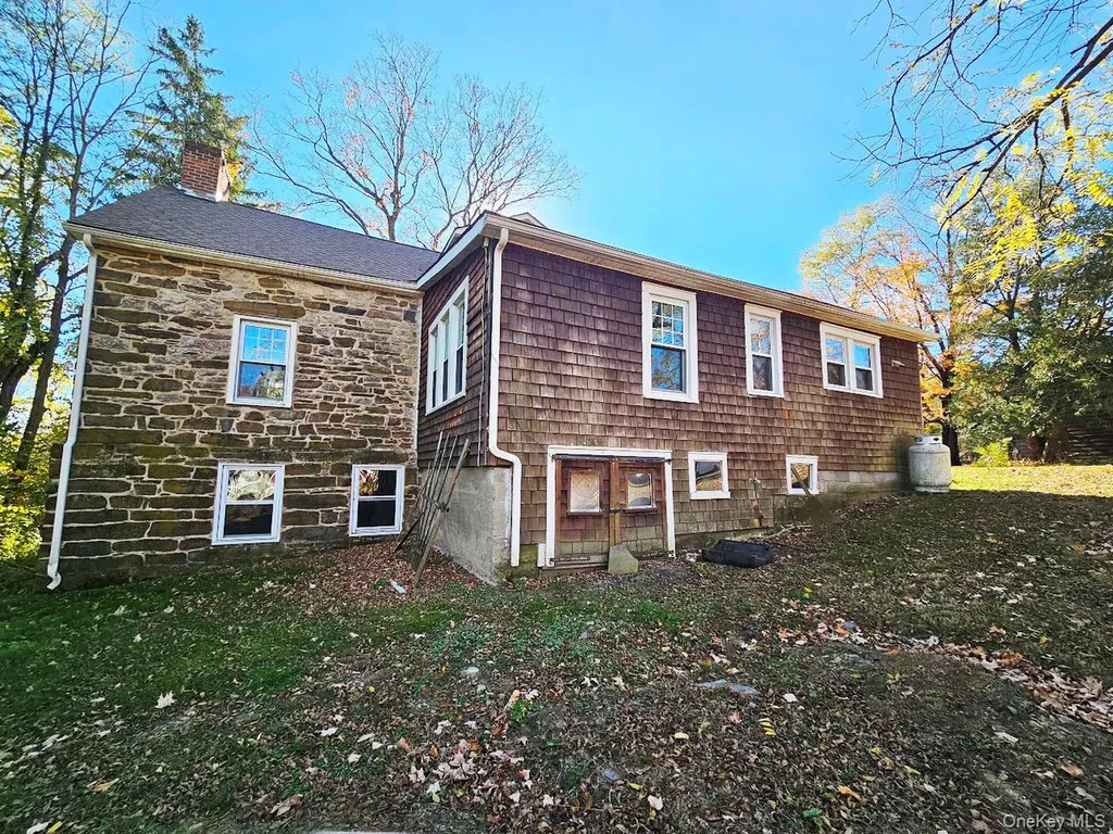 274 Fingar Road Hudson NY 12534