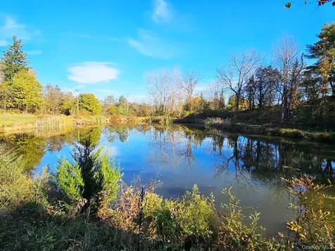 274 Fingar Road Hudson NY 12534