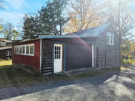 274 Fingar Road Hudson NY 12534