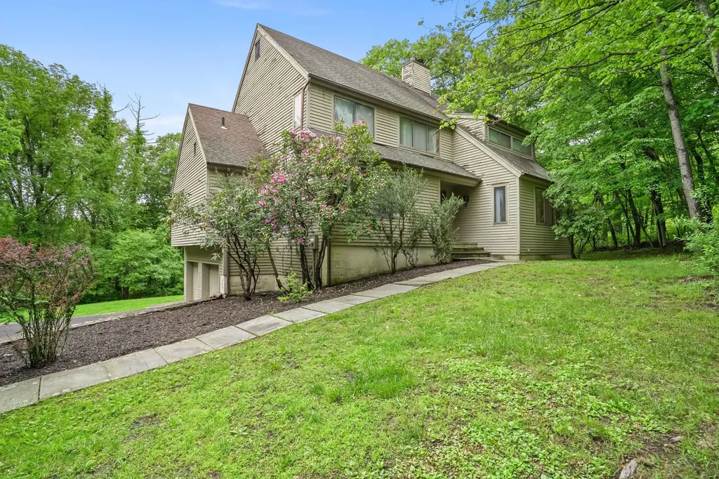 48 Sabbath Day Hill Road South Salem NY 10590