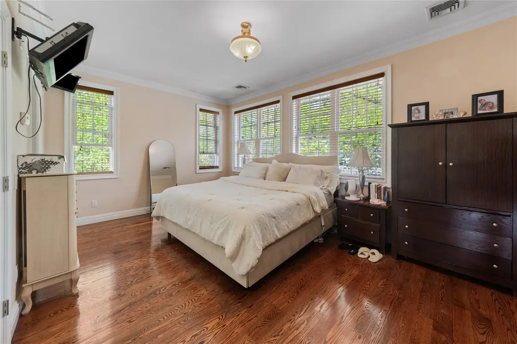 59 Sprain Road Yonkers NY 10710
