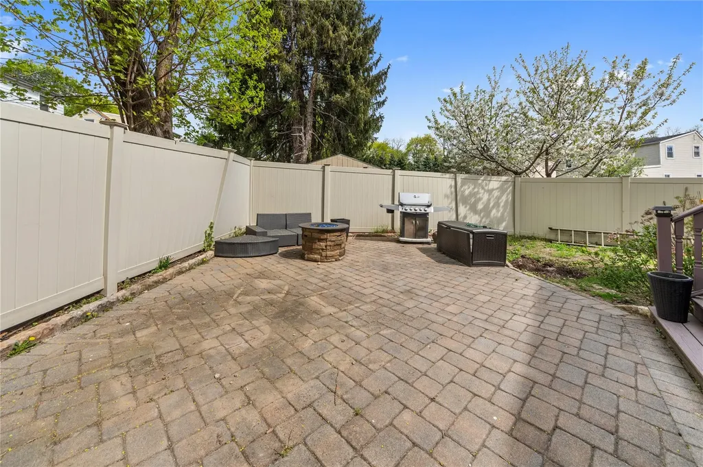 59 Sprain Road Yonkers NY 10710