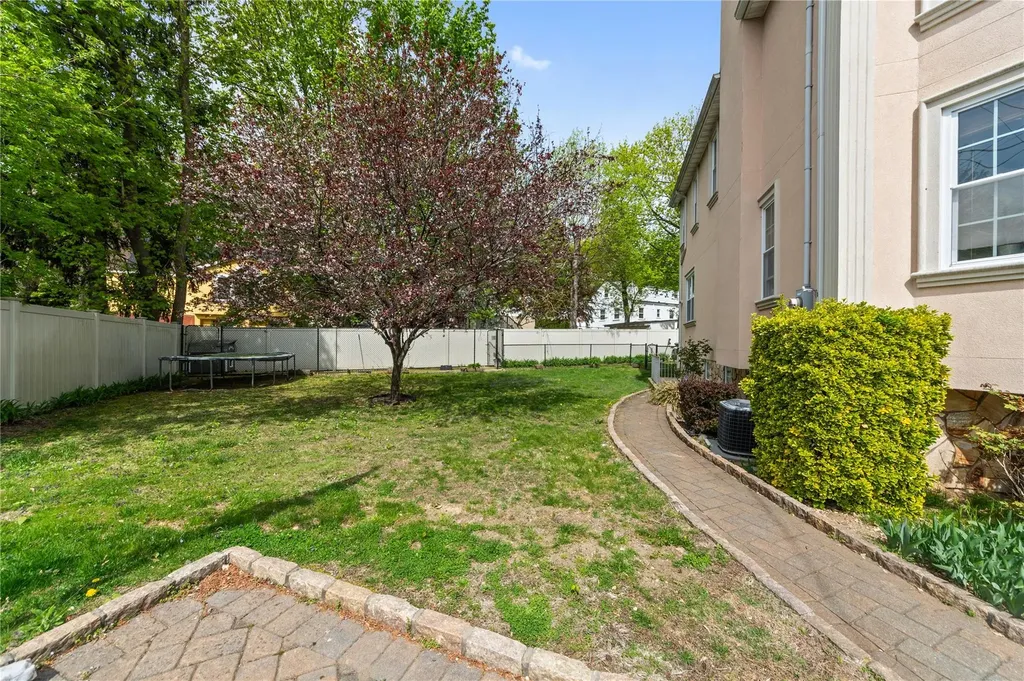 59 Sprain Road Yonkers NY 10710