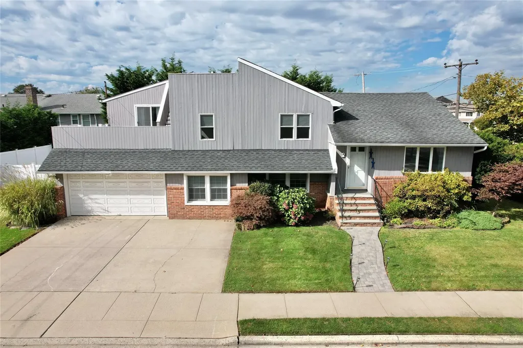 2 Biarritz Street Lido Beach NY 11561