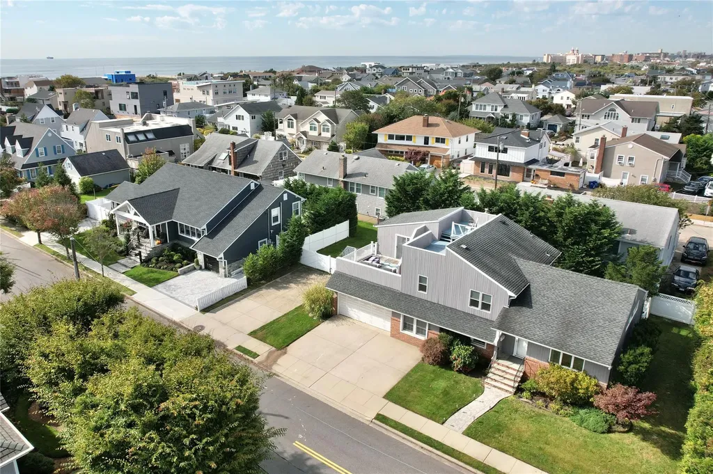 2 Biarritz Street Lido Beach NY 11561