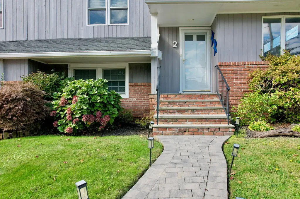 2 Biarritz Street Lido Beach NY 11561