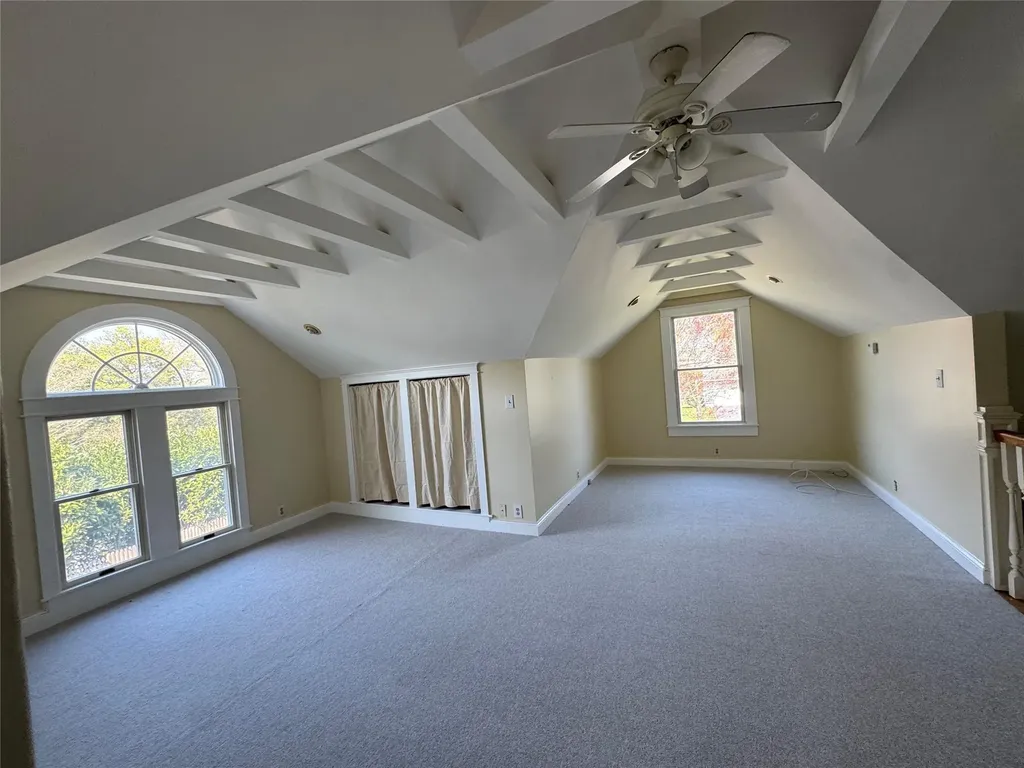 527 Lombardy Boulevard Brightwaters NY 11718