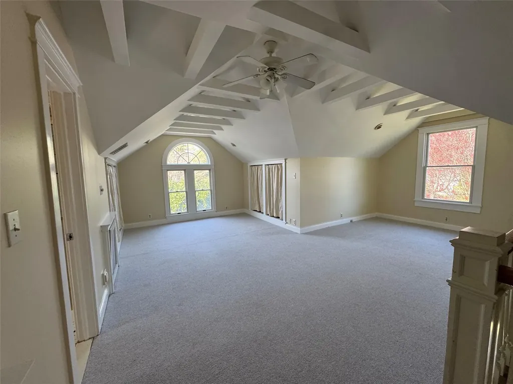 527 Lombardy Boulevard Brightwaters NY 11718