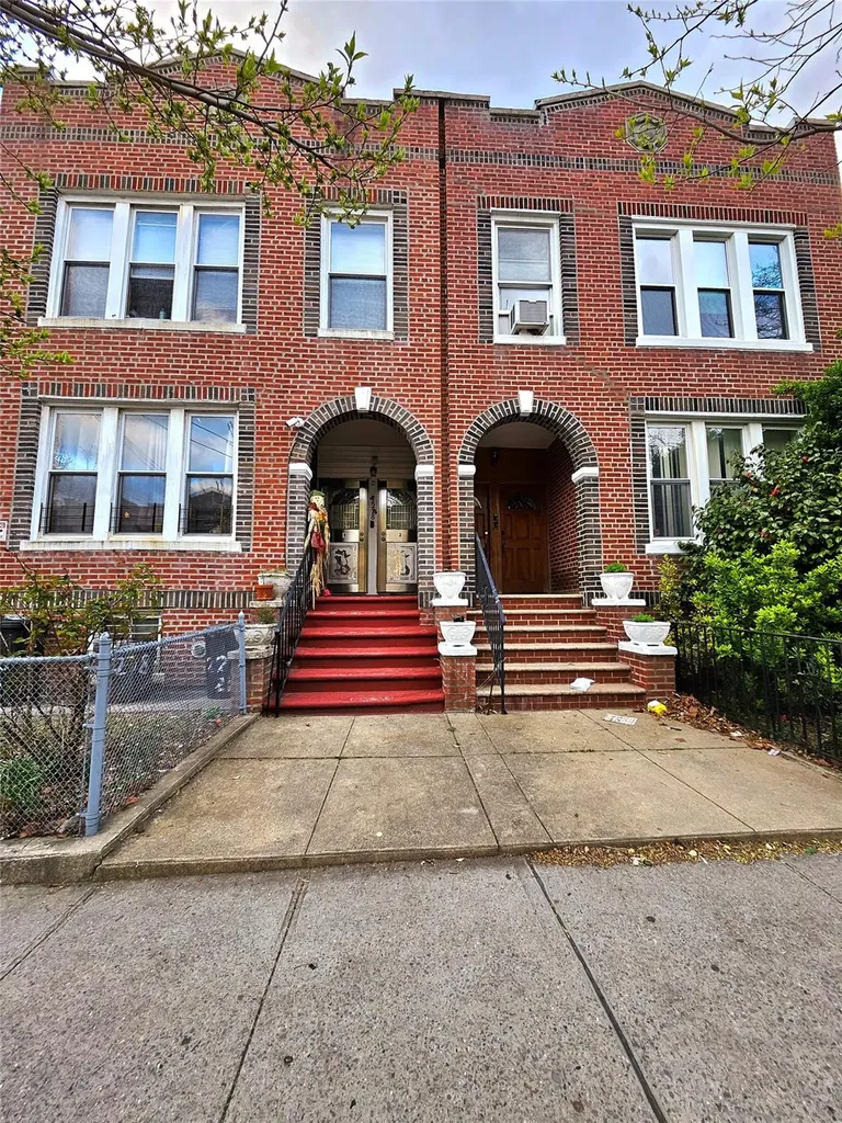 2274 E 22nd Street Brooklyn NY 11229