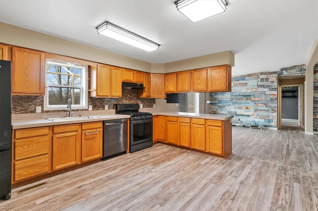 371 Fosler Road Wallkill NY 12589