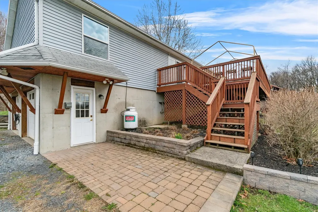 371 Fosler Road Wallkill NY 12589