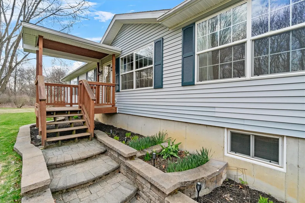 371 Fosler Road Wallkill NY 12589