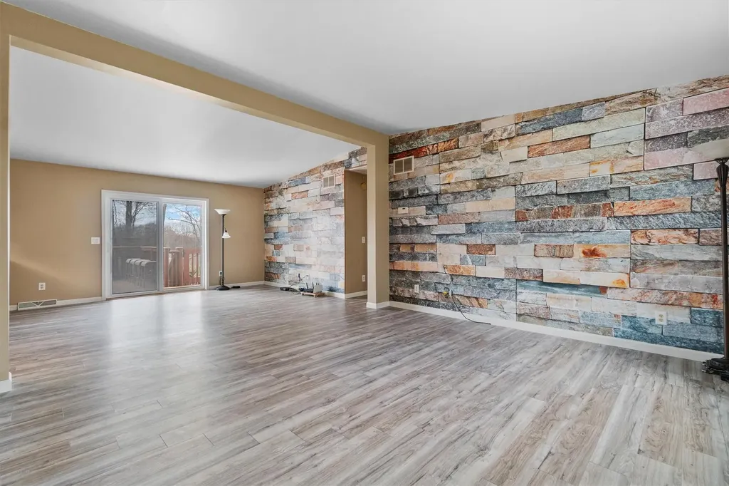 371 Fosler Road Wallkill NY 12589