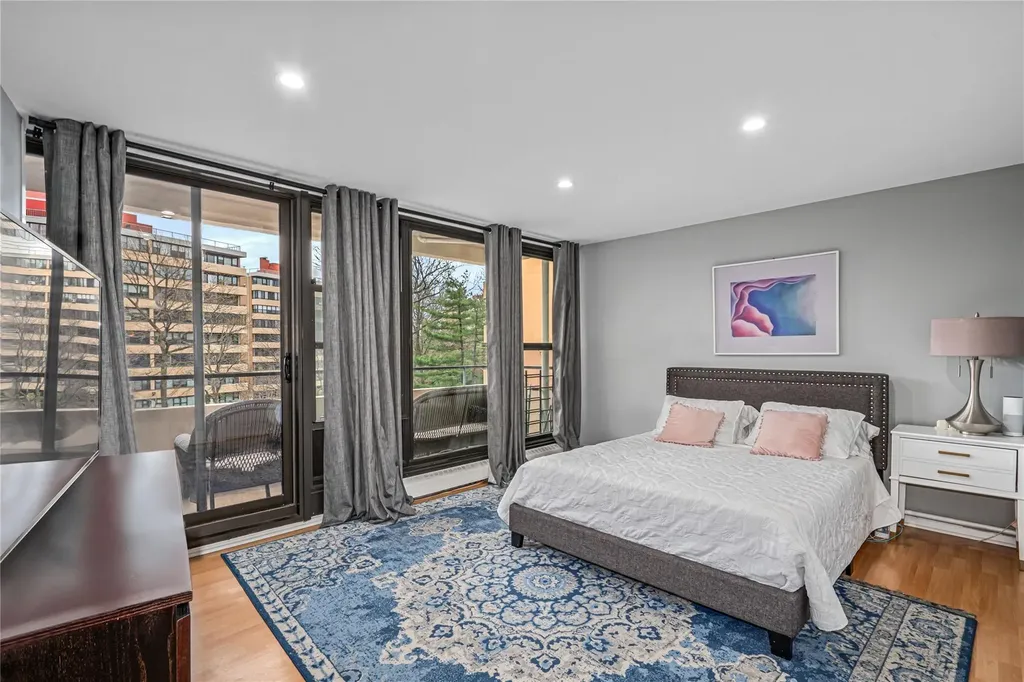 162-40 9th Avenue Beechhurst NY 11357