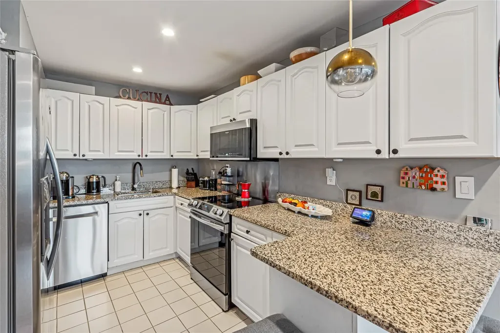 162-40 9th Avenue Beechhurst NY 11357