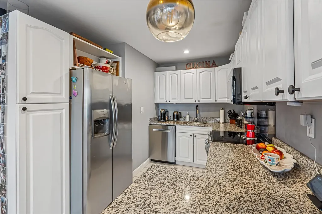 162-40 9th Avenue Beechhurst NY 11357